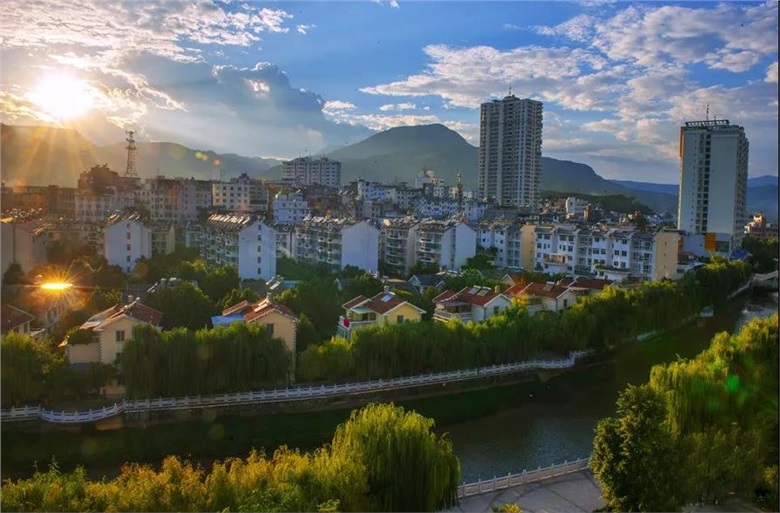 縣域智慧城市建設(shè)，套用大城市行嗎？