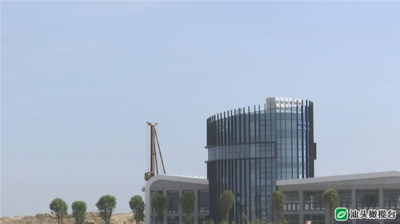 贊！這是全國(guó)首例在填海造陸區(qū)完成建設(shè)的綜合管廊……
